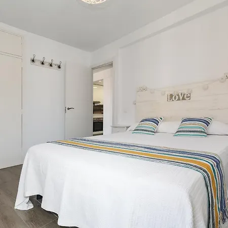 Uhc Skorpios Apartman